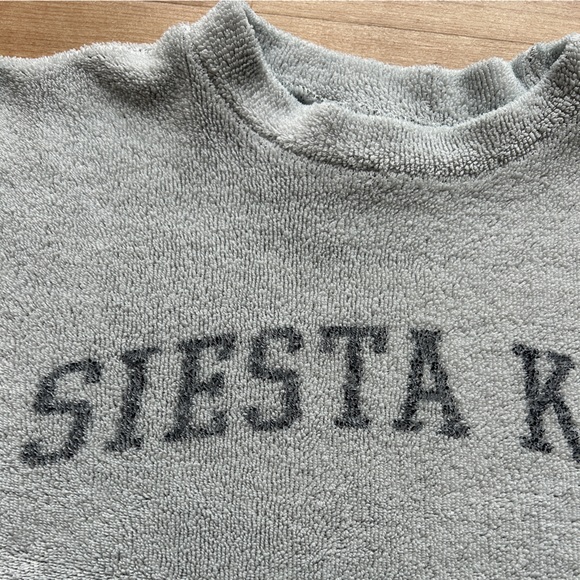 Wooly Mock Neck Sweatshirt “Siesta Key” (Gray) - Picture 2 of 9